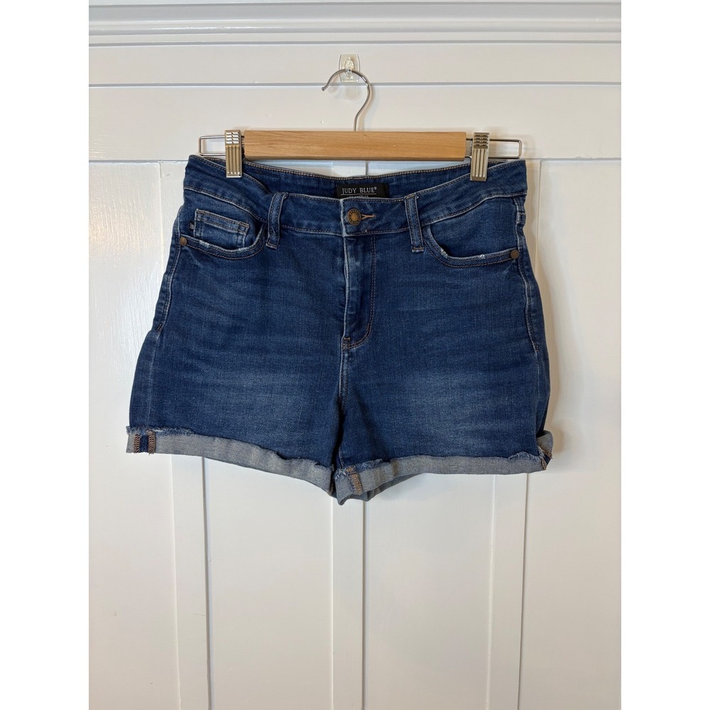 Judy Blue Medium Wash Cuffed Denim Shorts Womens Size Medium JB150036 Blue